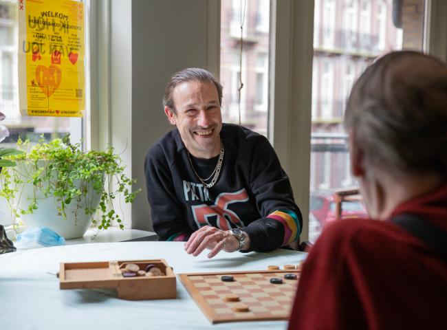 Werken met Ouderen met dementie en moeilijk verstaanbaar gedrag - vacatures D-ZEP Amsterdam