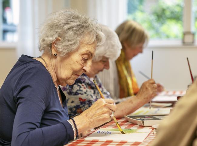 Schilderen met ouderen met dementie